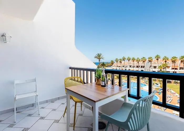 327 Parque Santiago Ii * Playa de las Américas